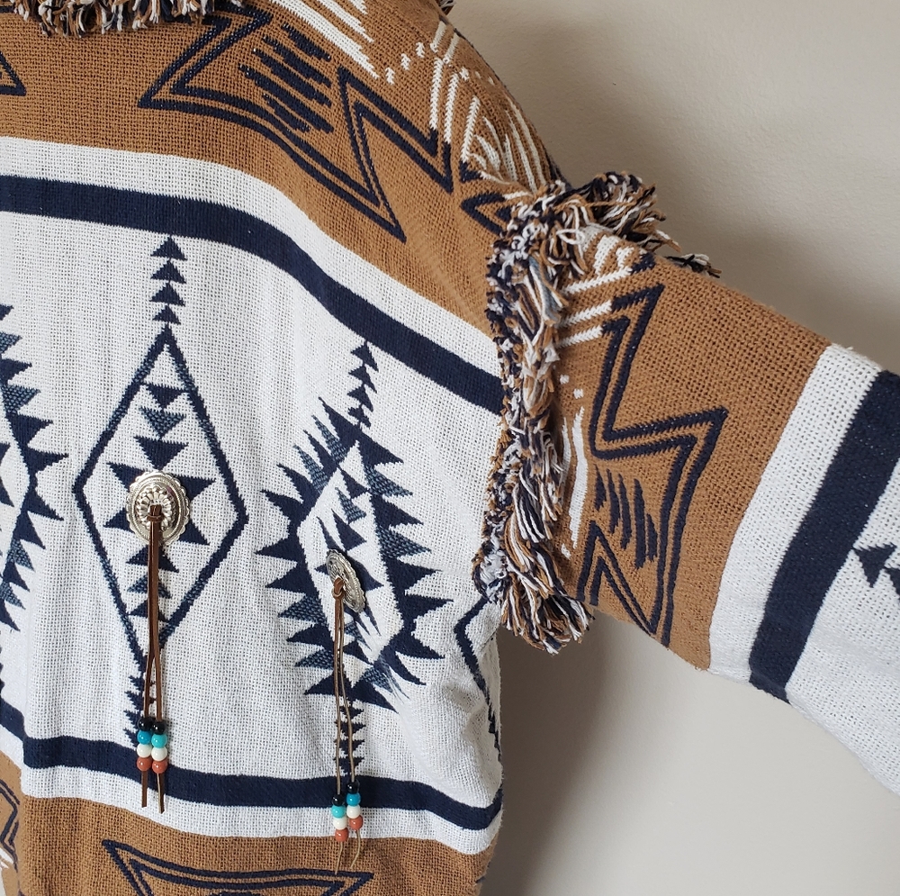 Southwestern Woven Blanket Coat - Picture 12 of 14
